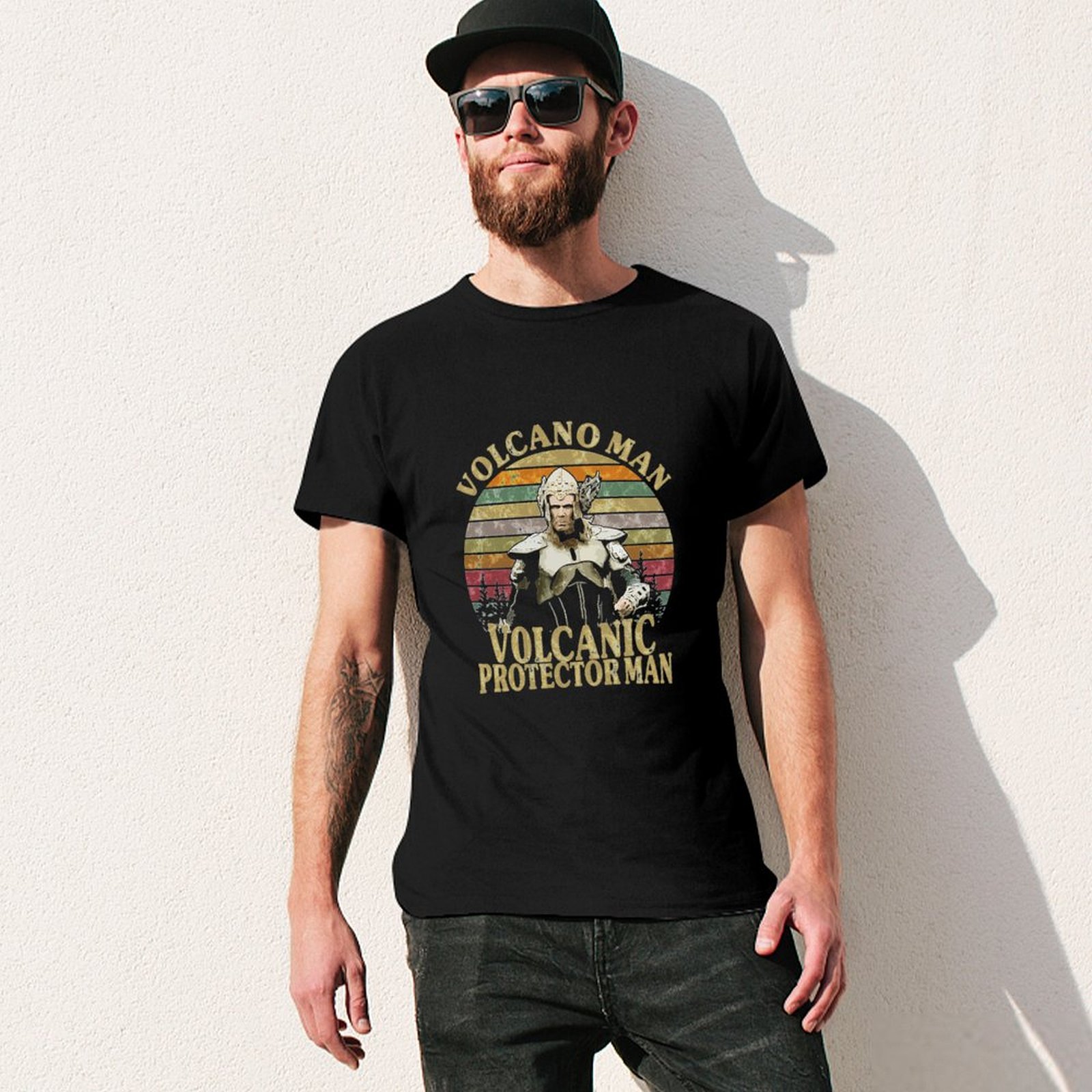 Volcano Man Essential T-Shirt  - đánh giá và giá Street Fashion Essentials