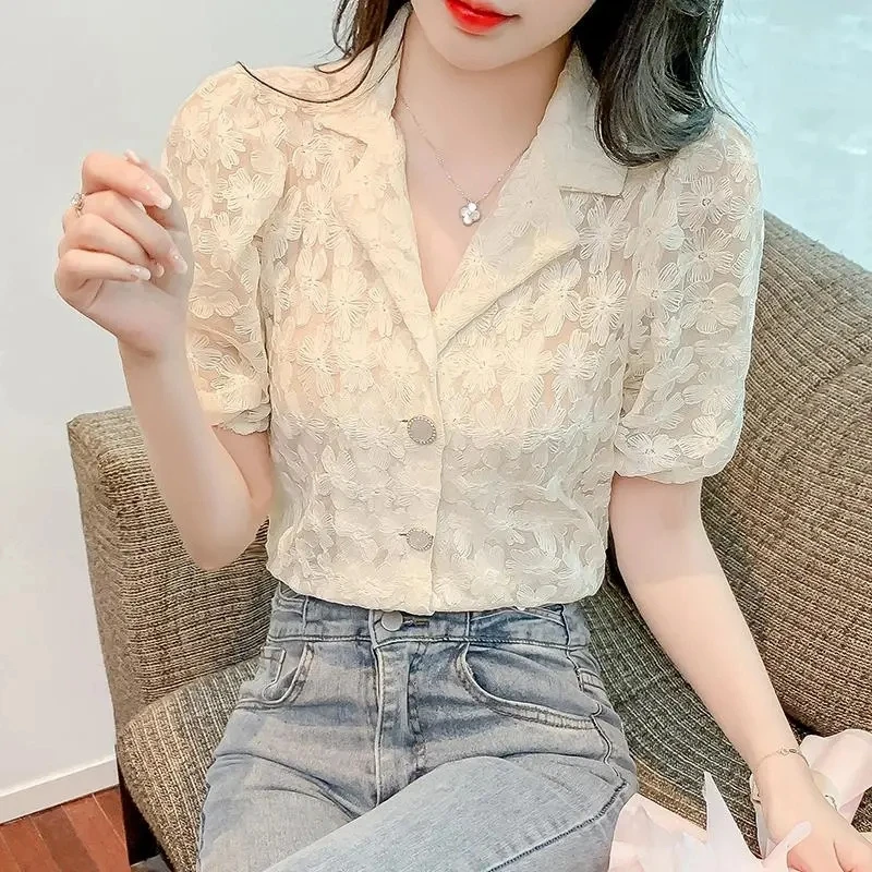 Elegant Hollow Out Lace Blouse - đánh giá và giá Street Fashion Korea