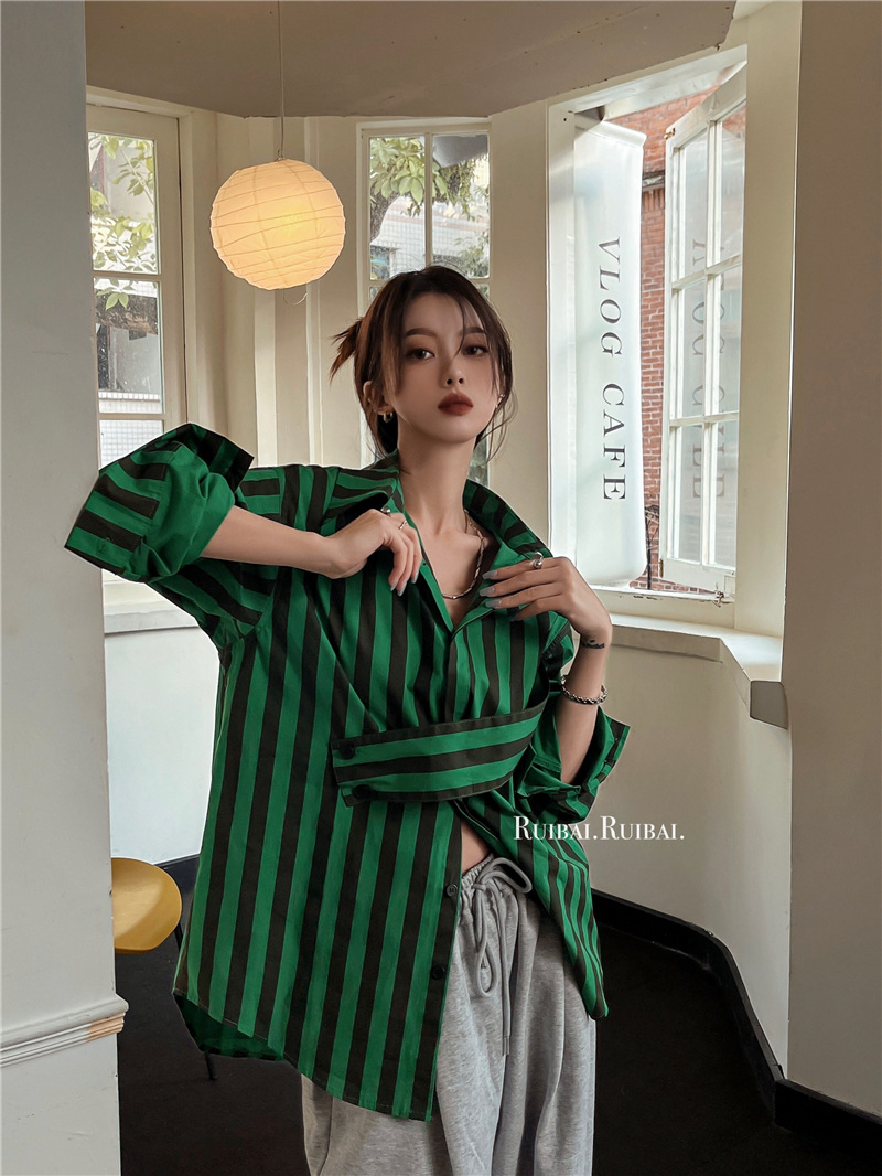Korean striped shirt with asym - đánh giá và giá Street Fashion Korea